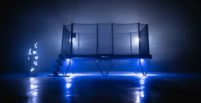 Imagem do artigo Akrobat XCITYX – The Biggest Garden Trampoline Ever