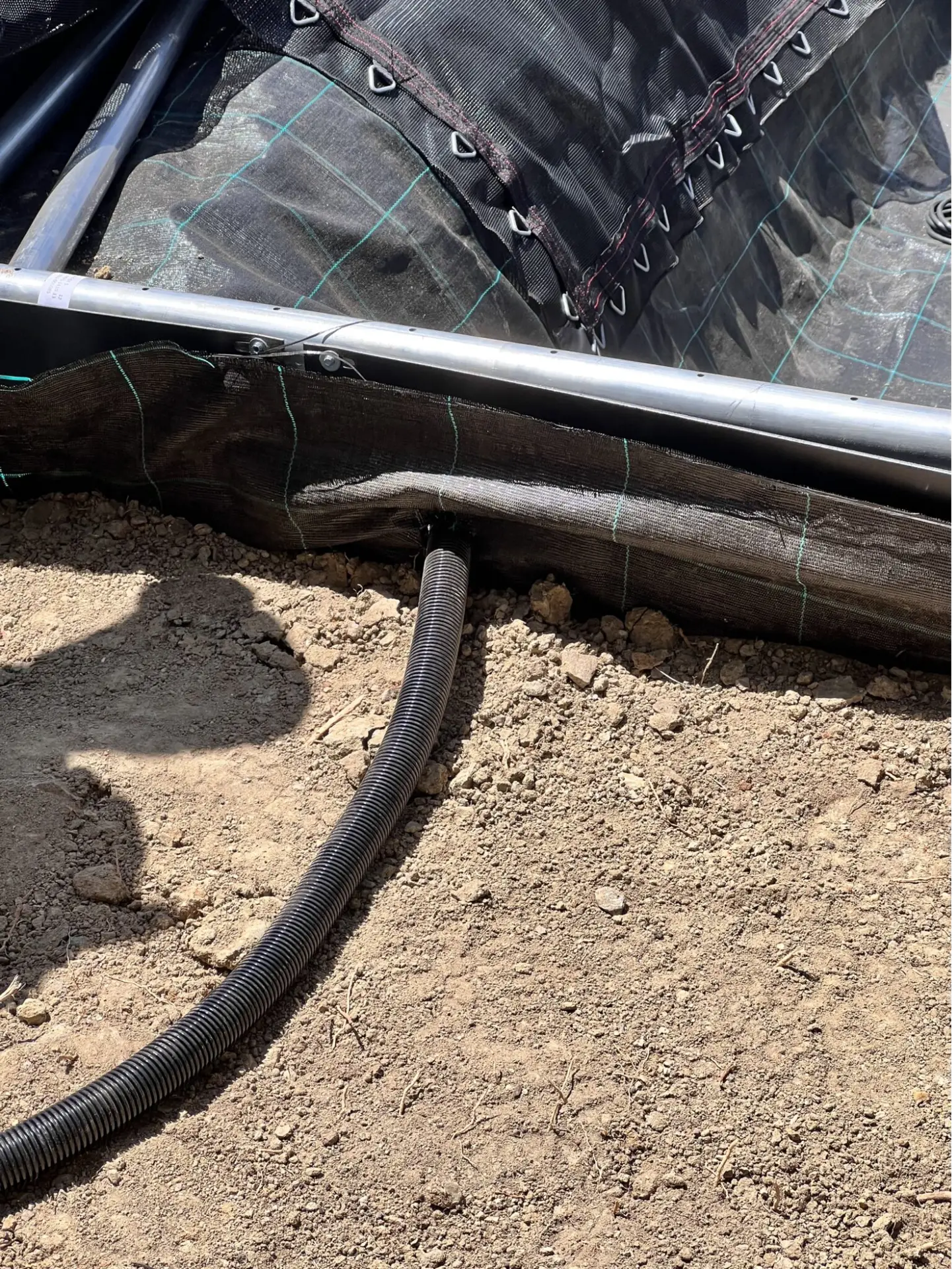 Imagem do artigo In-Ground Trampoline Drainage | Step-By-Step Install Guide