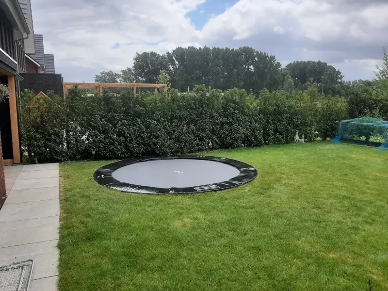 Akrobat Usa Trampoline Free Shipping In Ground Trampolines Round Inground Trampolines Rectangular Inground Akrobatusa Akrobat Primus Flat Round Customer Black Grey Nonet 3